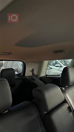 نیسان پاسفایندەر